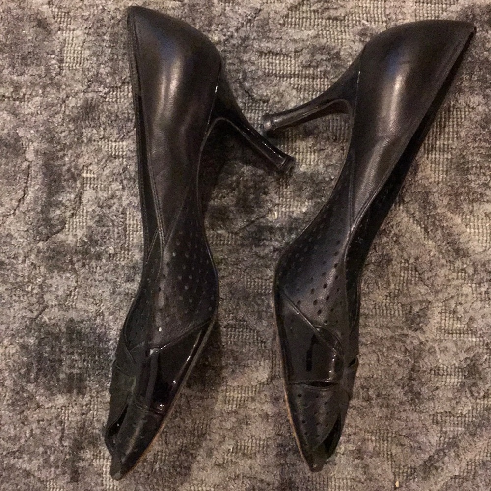 Stuart Weitzman Pumps - Picture 2 of 7