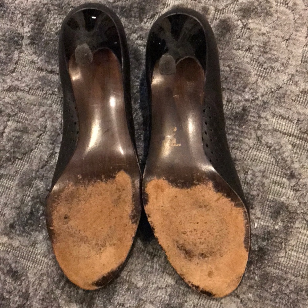 Stuart Weitzman Pumps - Picture 4 of 7