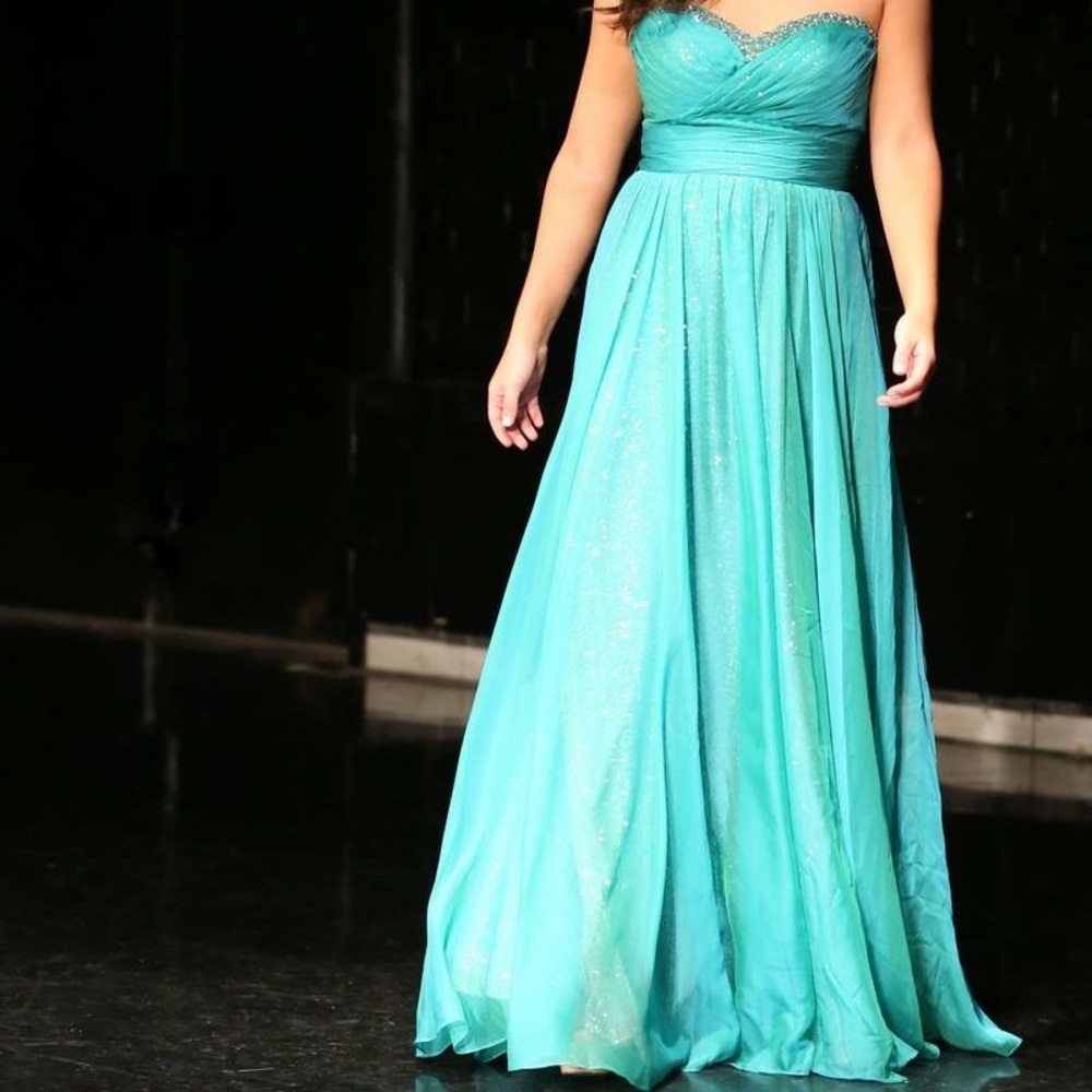 La Femme gown