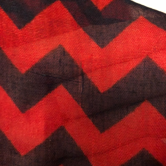 Red Black Chevron Scarf Printer Village - Picture 6 of 8