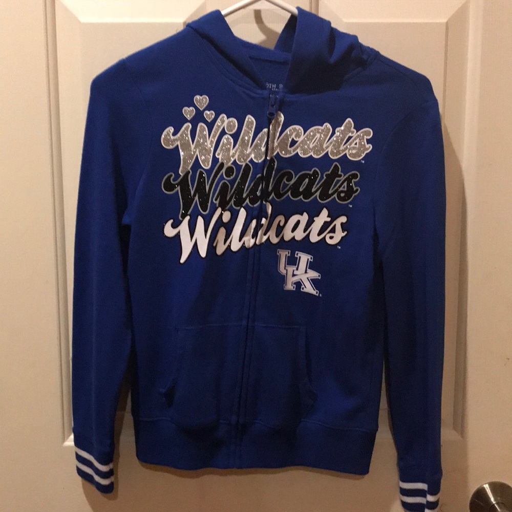 Fifth and Ocean hoodie