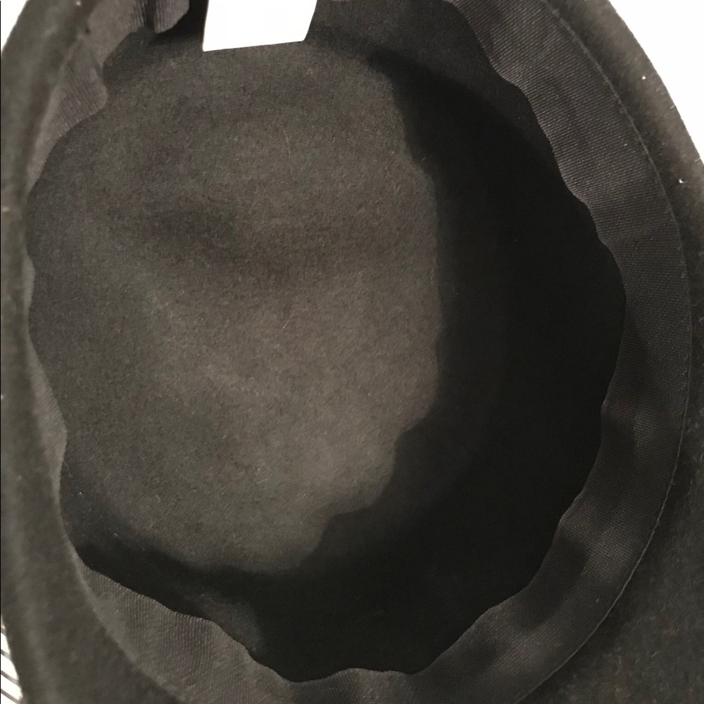 Hat - Picture 7 of 7