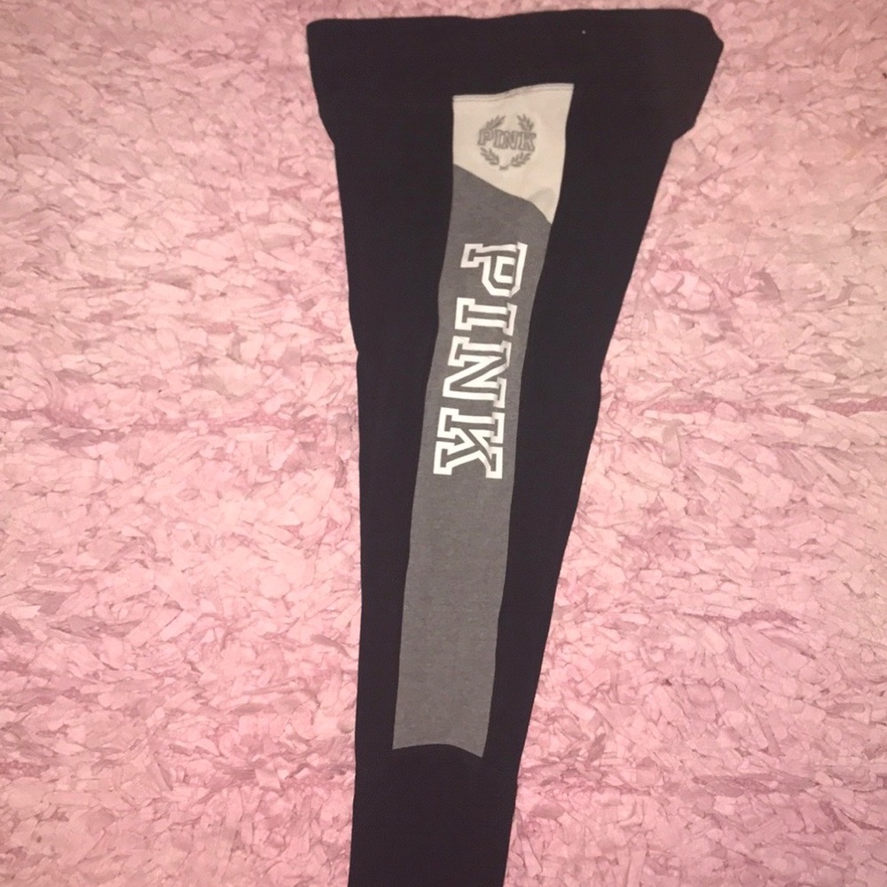 Victoria's Secret leggings.
