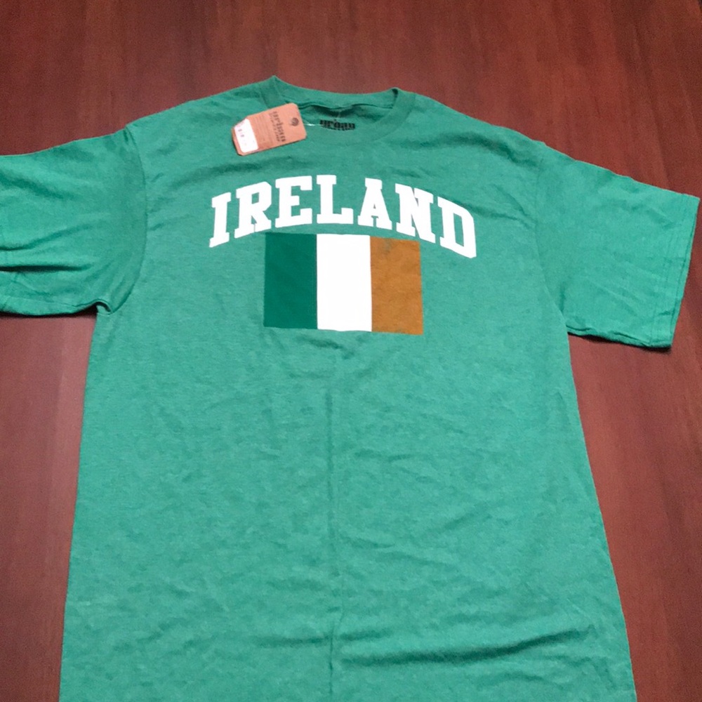NWT Ireland with Irish flag tee