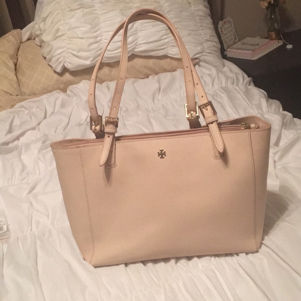 tory burch tote purse