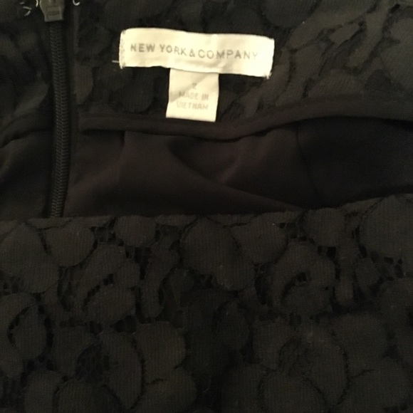 New York and company skirt - Picture 2 of 2