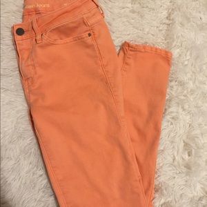 CLvin Klein size 2 ankle jeans