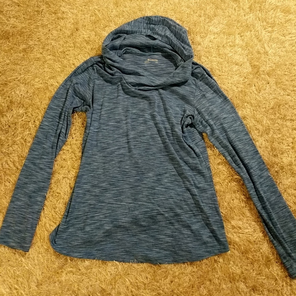 Scuba hood Columbia long sleeve shirt