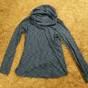 Scuba hood Columbia long sleeve shirt