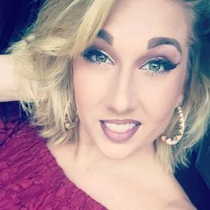 Meet your Posher, Kaley