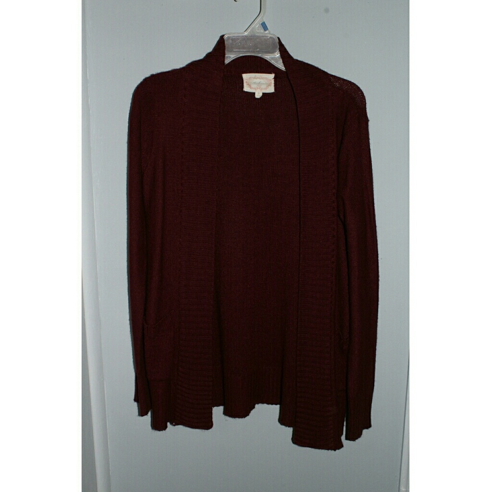 Burgandy sweater