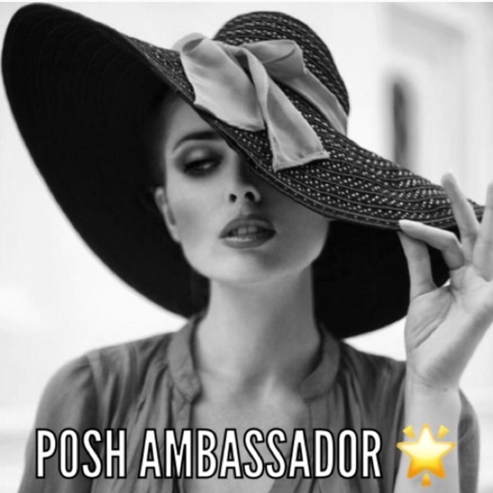 I am a poshmark ambassador/ suggested user
