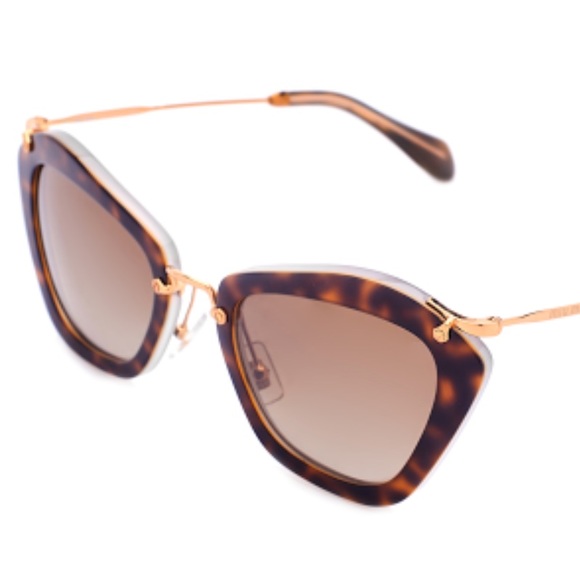 Miu Miu’s Cat Eye Sunglasses - Picture 4 of 6