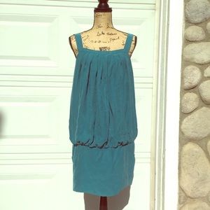 Laundry dress green