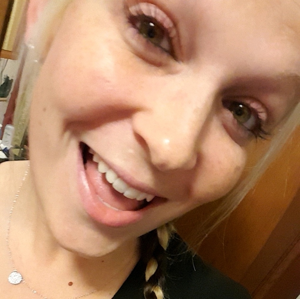 Meet your Posher, Julianne