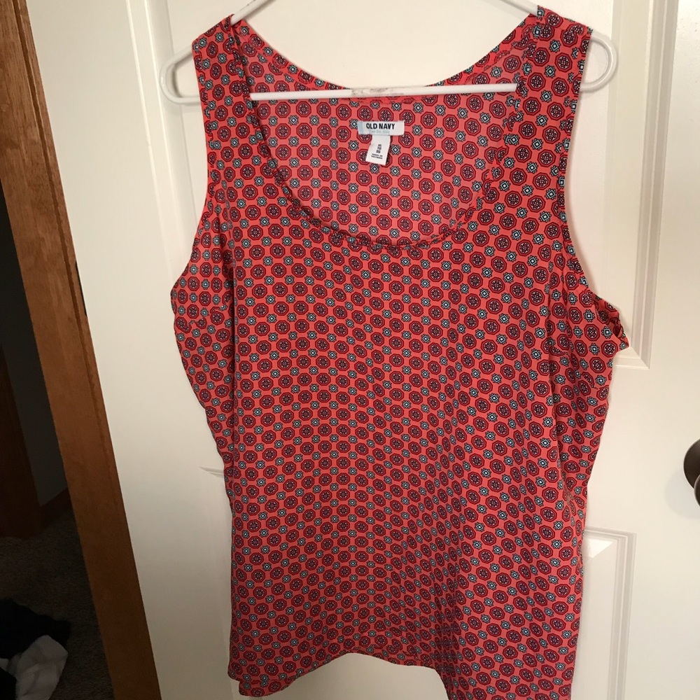 Old Navy Coral Print Tank
