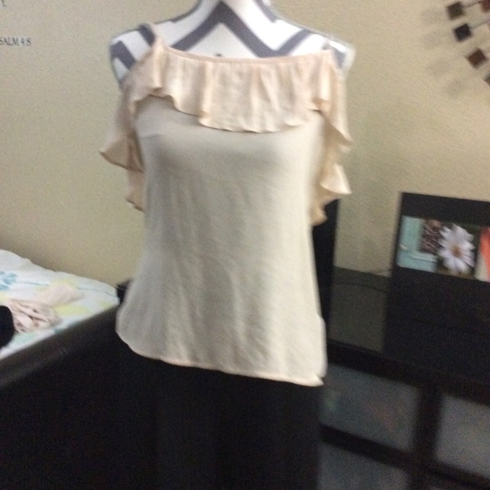 Tops - Picture 2 of 2