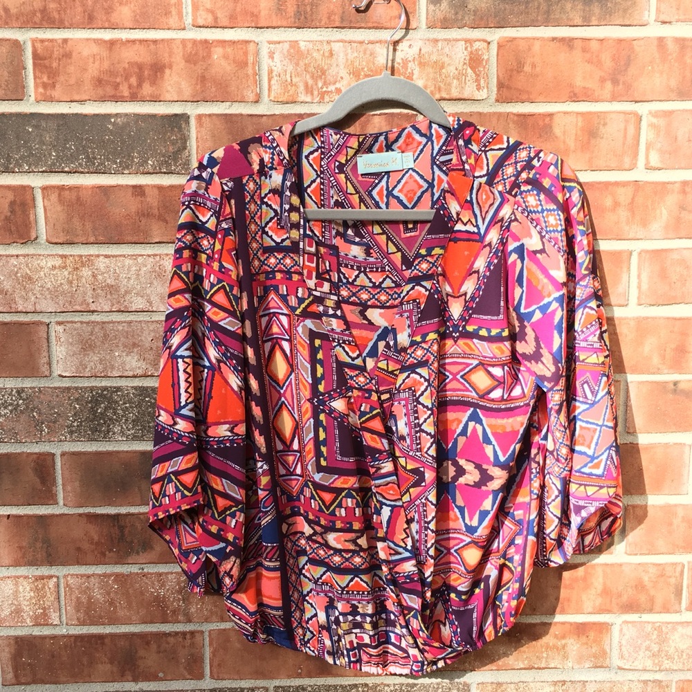 Multicolored top