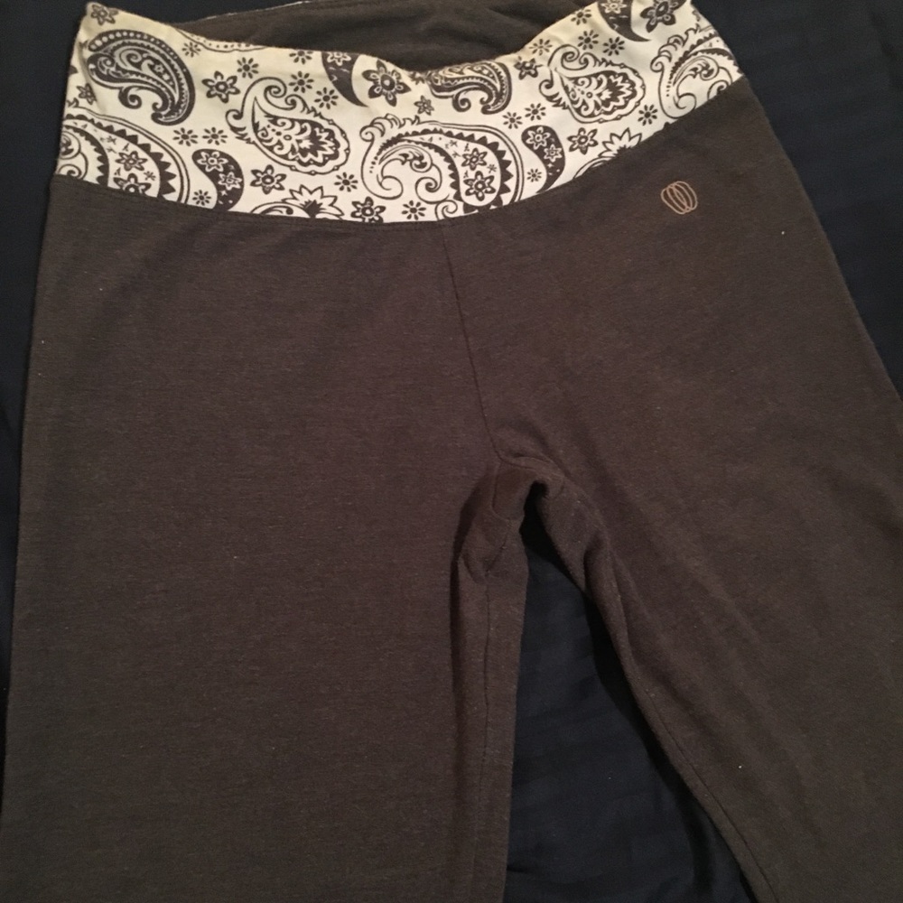 Yoga pants