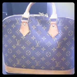 Louis Vuitton Alma