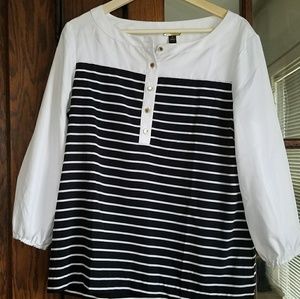 Dana Buchman navy striped blouse