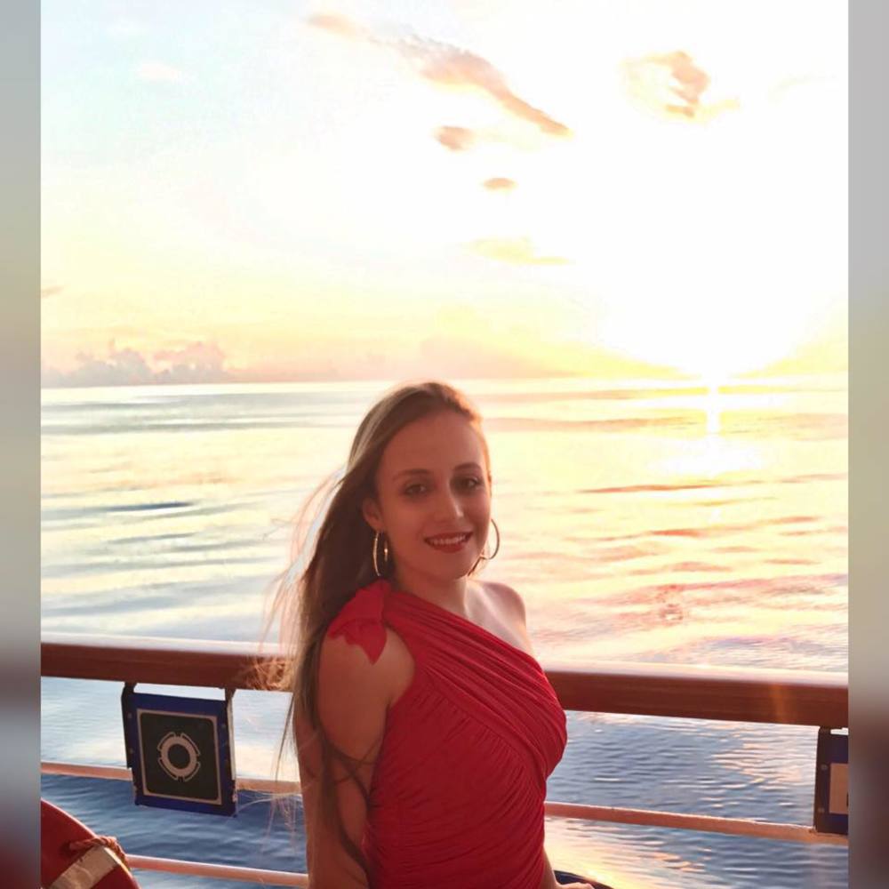 Meet your Posher, Celine