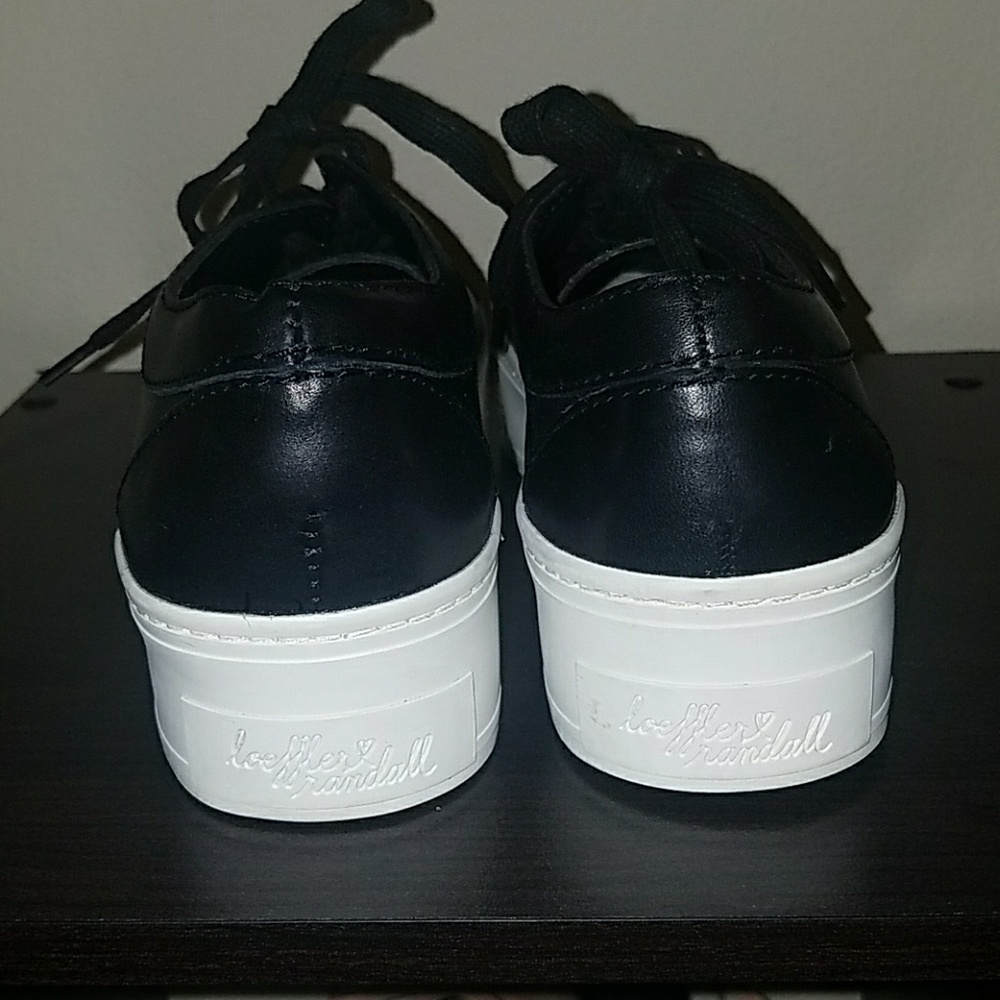 NIB Loeffler Randall  basic sneakers! - Picture 3 of 3