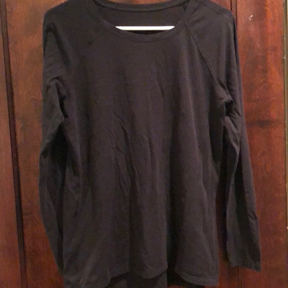 Lululemon Black Long sleeve 8