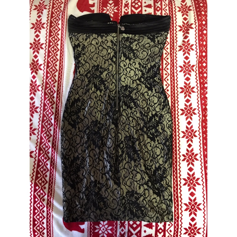 Black Body Con Dress - Picture 3 of 8