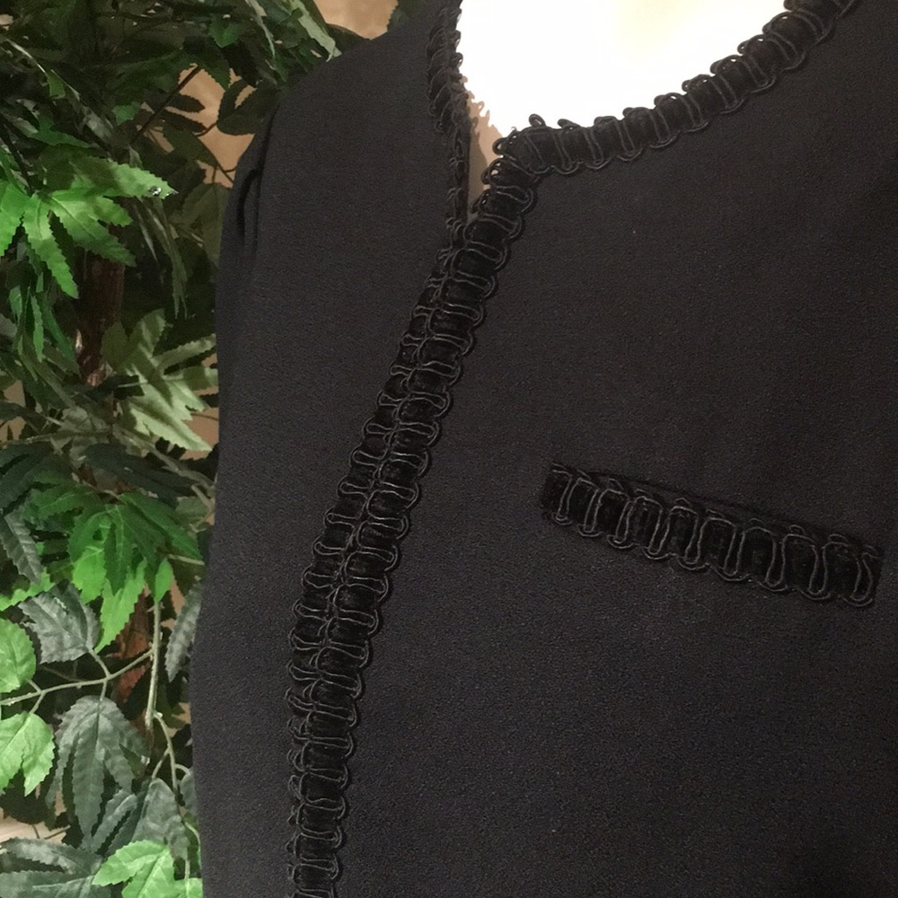 Black size m black blazer by Andover Lawrence.