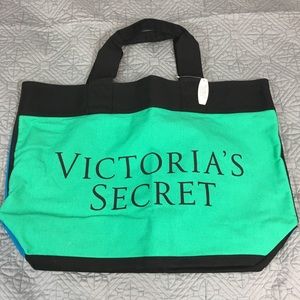 ✨NWT - VS Two-Toned Tote✨