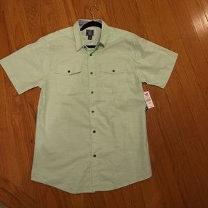 Men's *BRAND NEW* Shirt