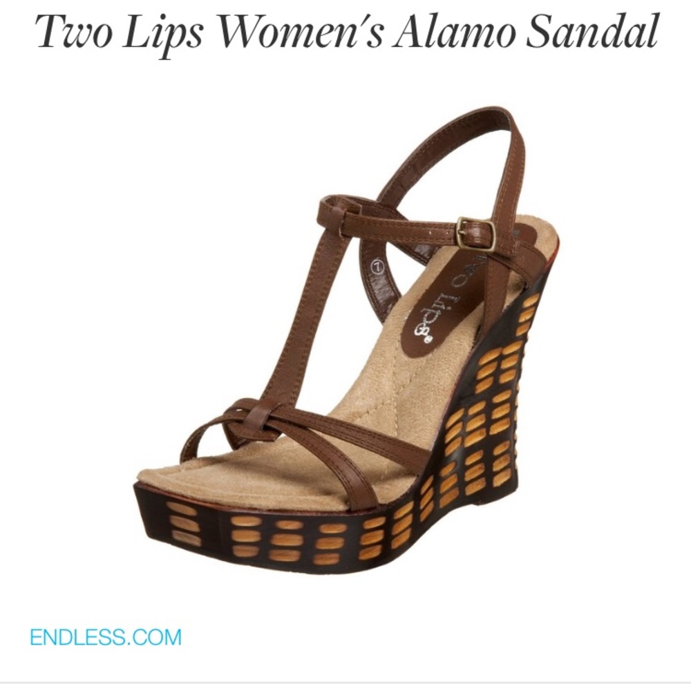 Two Lips Alamo Sandal. NWT