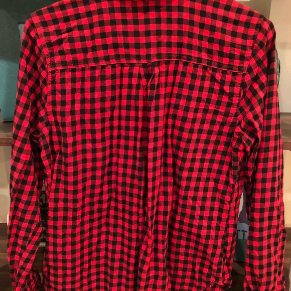 WORN ONCE Red Flannel Old Navy Top - Picture 2 of 2