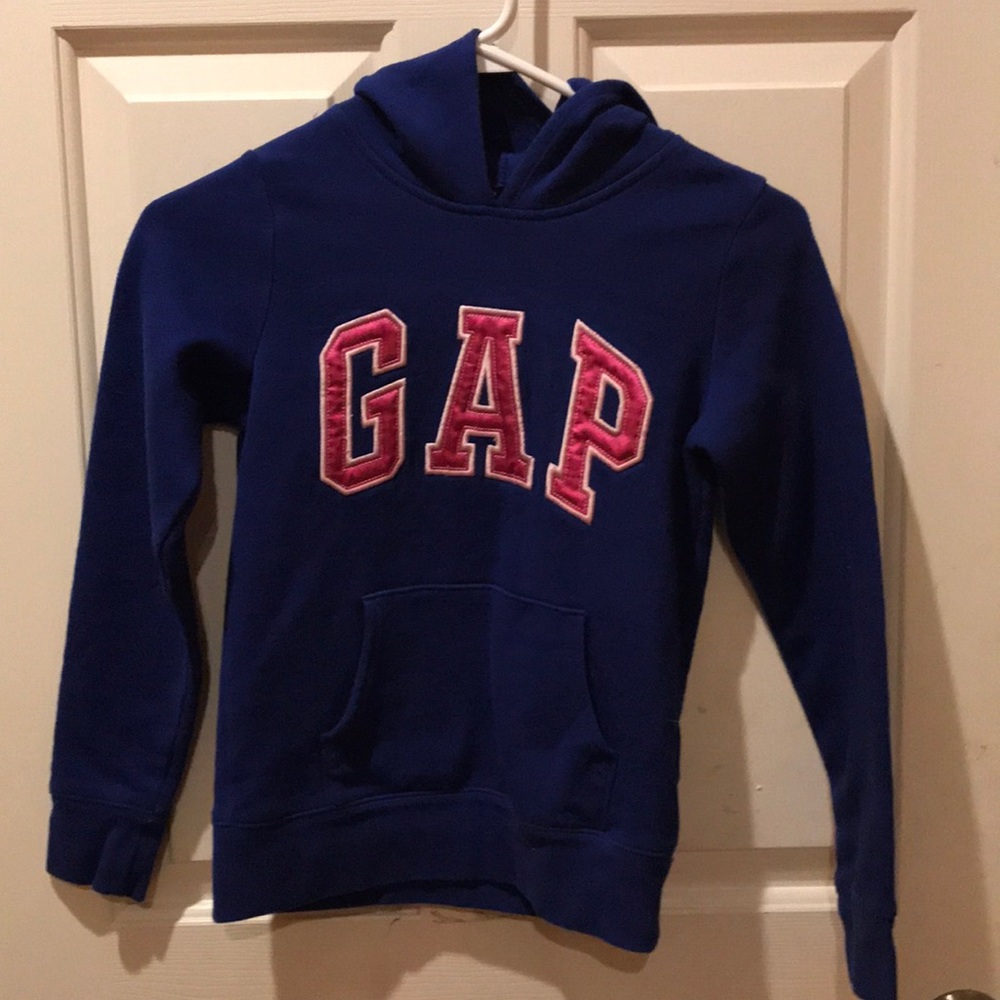 Gap Sweatshirt