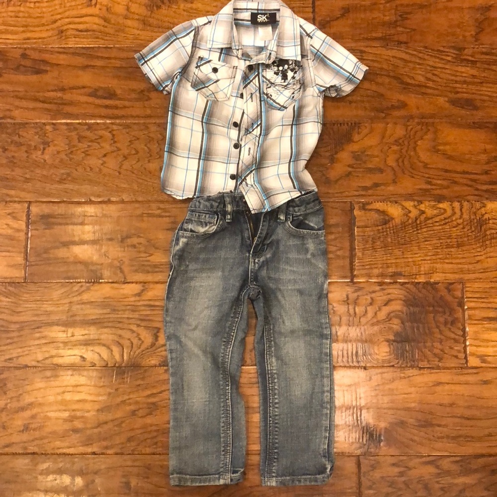 SK 2 Baby outfit size 3T