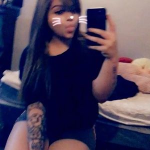 Meet your Posher, Jenny