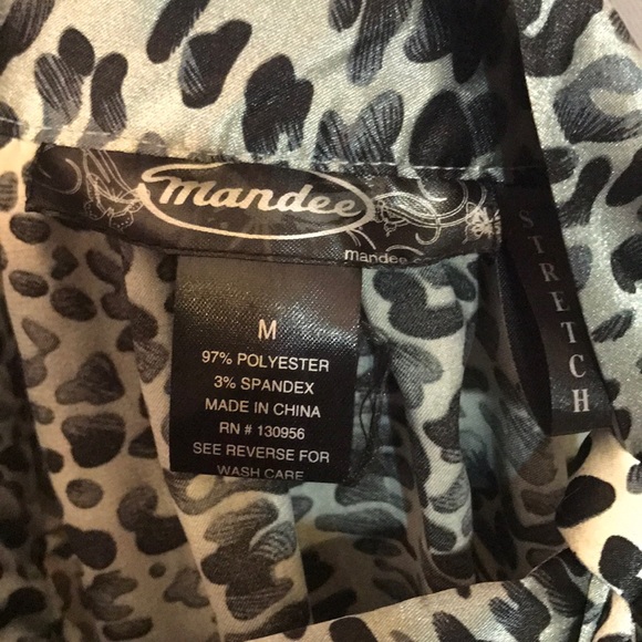 Leopard print halter top with side tie size M - Picture 2 of 2