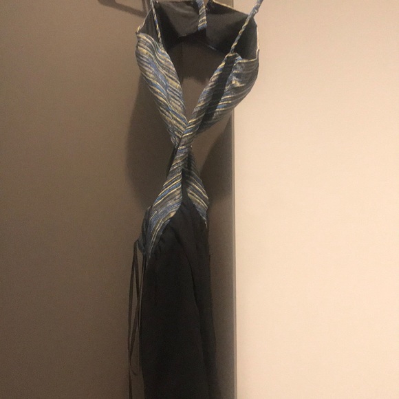 Dress - Picture 1 of 2