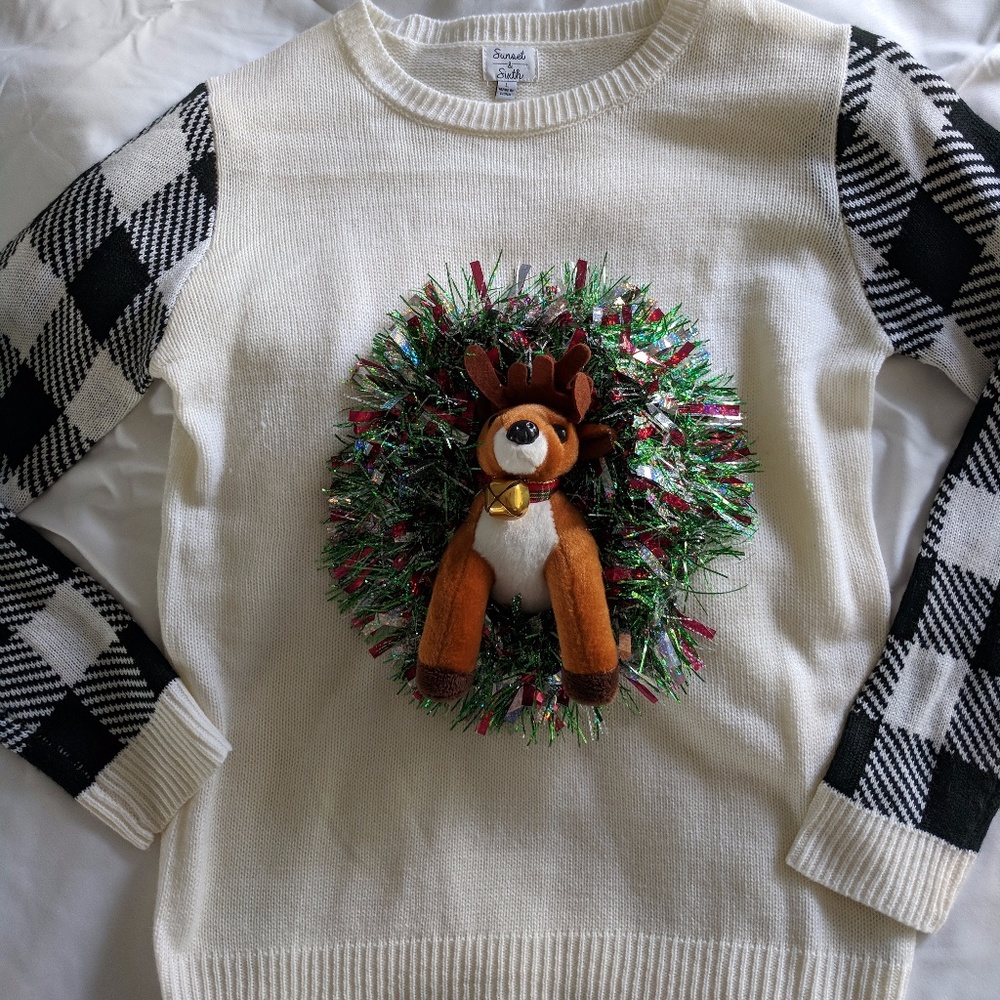 Sunset & Sixth Ugly Reindeer Sweater Size L