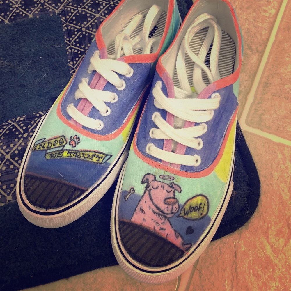 Hand-Painted Sneakers - Dog 🐶❤️HOST PICK!!❤️🐶