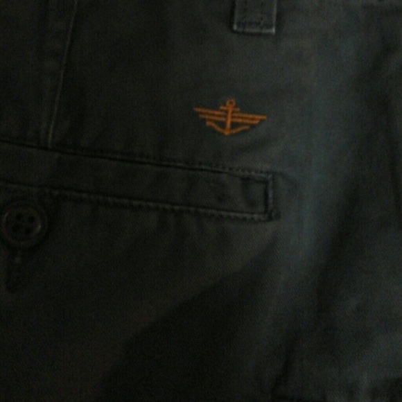 Shorts - Picture 4 of 5