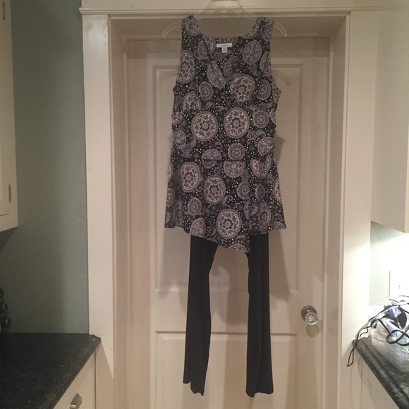 Dress Barn pants size 16 - Picture 2 of 3