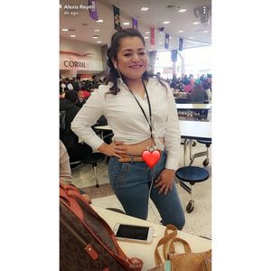 Meet your Posher, Karla