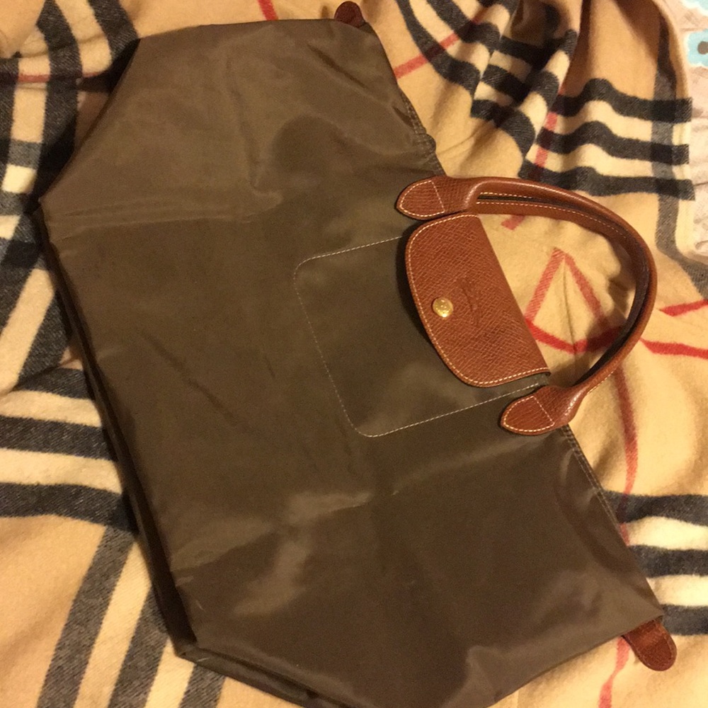 🐶sold🐵Longchamp le pliage type medium tote