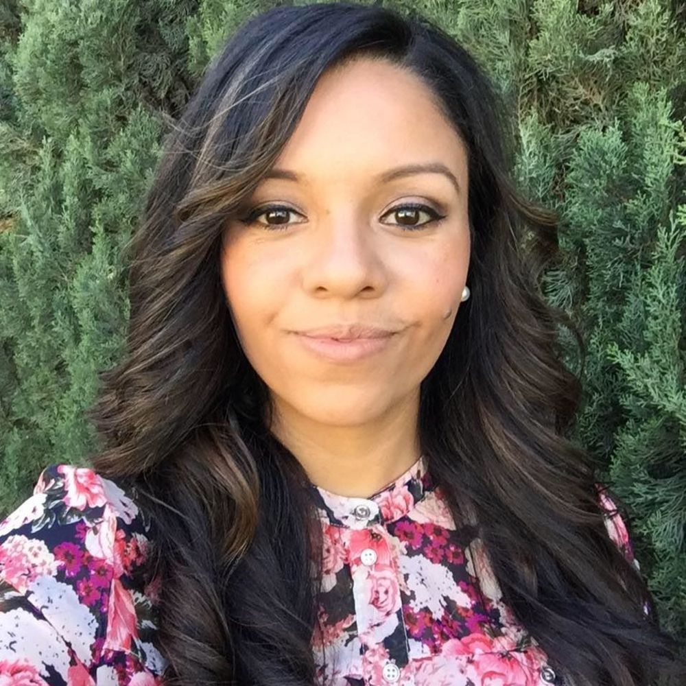 Meet your Posher, Juana