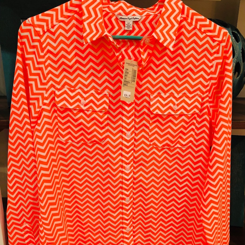 NWT Orange and White SUPER Vibrant Button Down