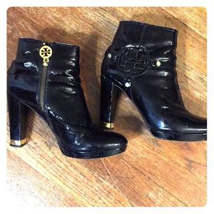 Tory Burch Size 8 Booties