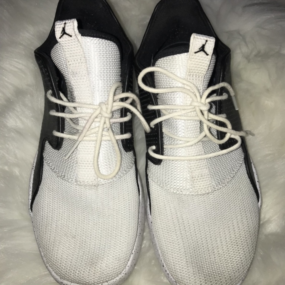 Jordan sneakers Youth 5.5