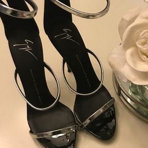 Giuseppe Black and Silver Stilettos!